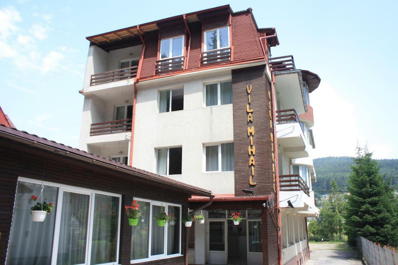 Hotel Vila Mihail Buşteni Exterior foto